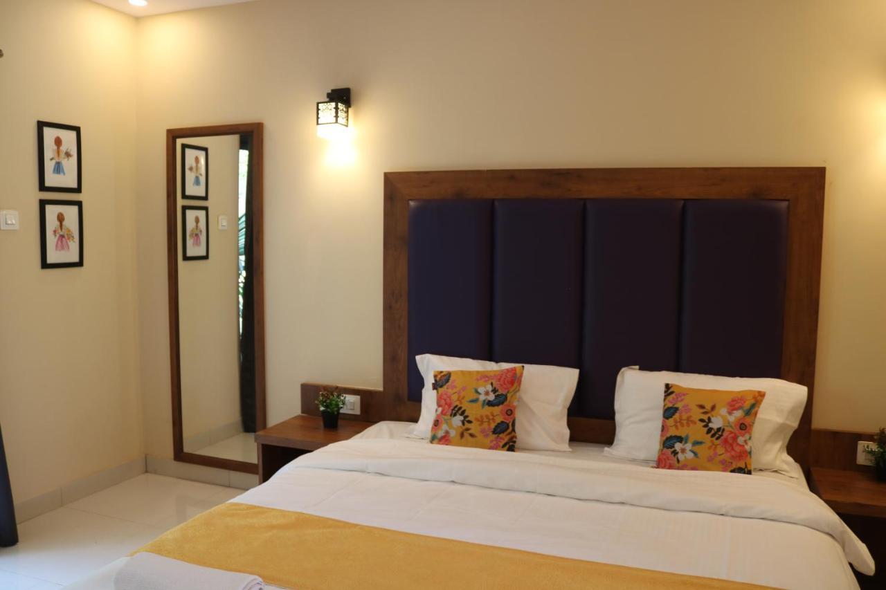 Hotel Centro Калангут Екстер'єр фото