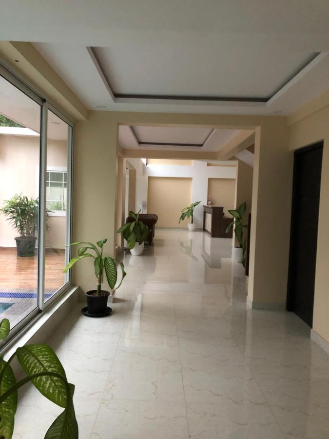 Hotel Centro Калангут Екстер'єр фото
